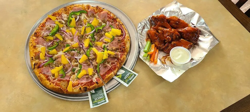 Wild Wing Boneless Pizza